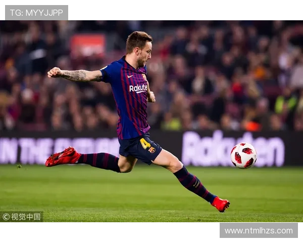 自2022年以来巴尔韦德8次禁区外破门,为西甲同期最多 自2022年以来巴尔韦德8次禁区外破门,为西甲同期最多